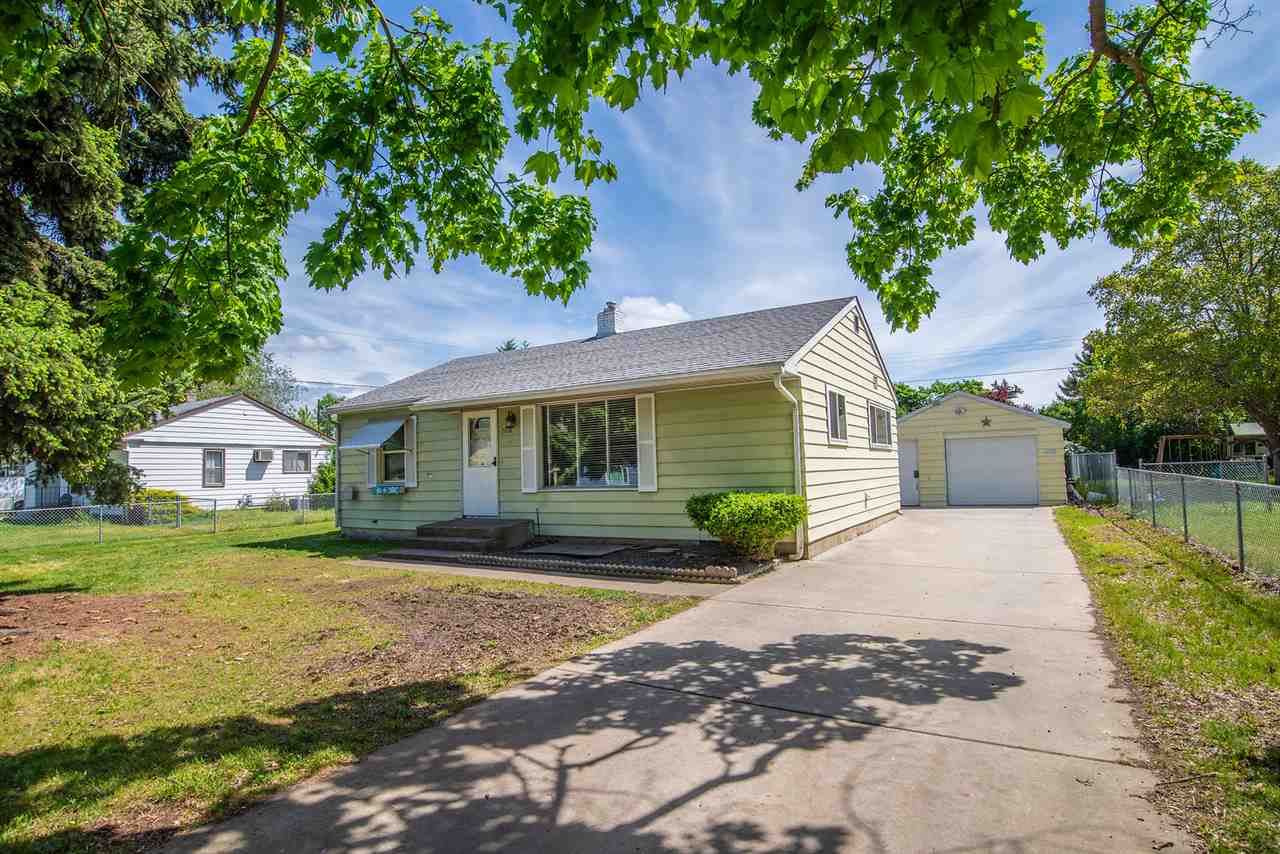 2018 North Bessie Road Spokane Valley, WA 99212 - Photo 1 of 20