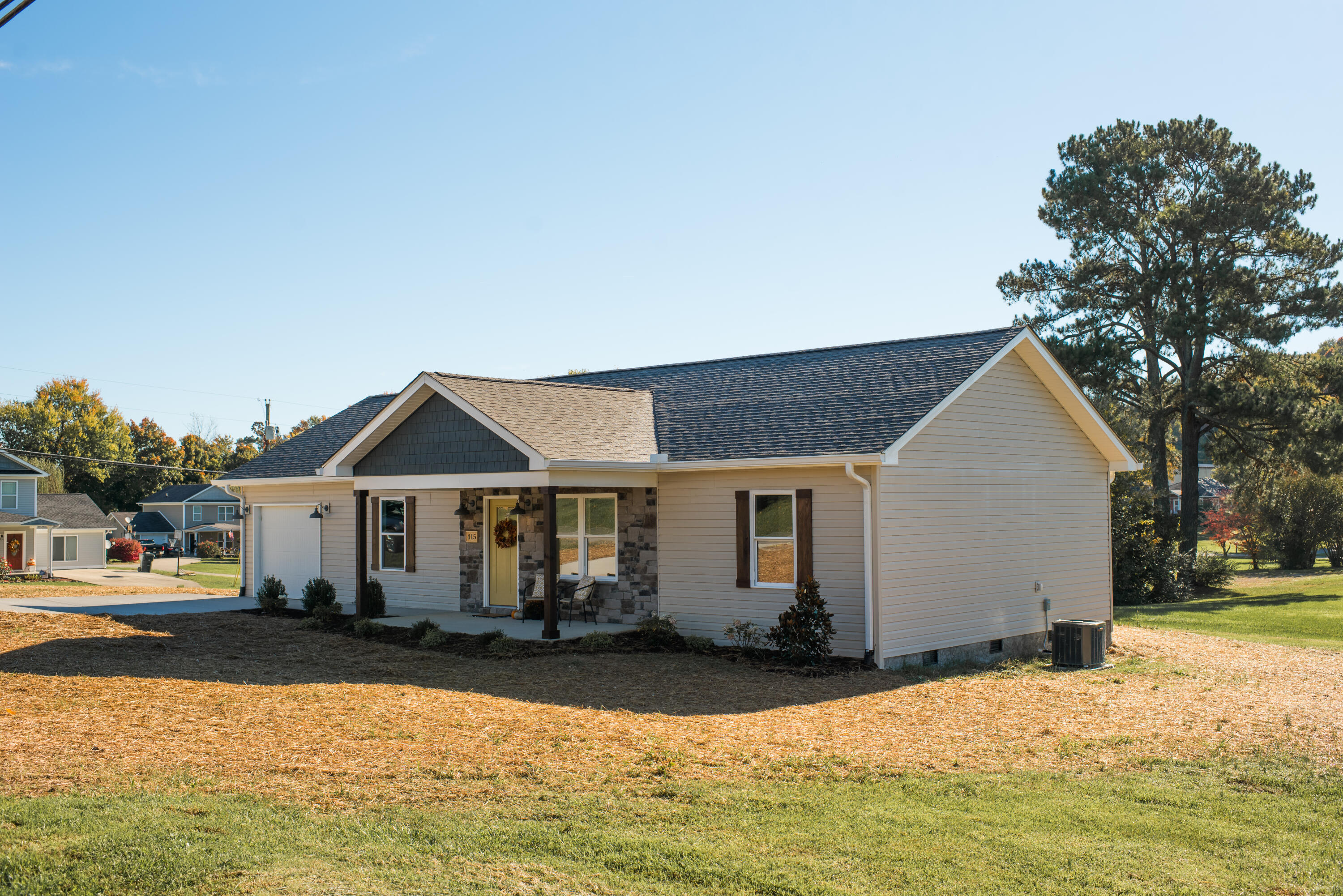 115 Ricker Avenue Greeneville, TN 37743 - Photo 3 of 75 115 ricker-62
