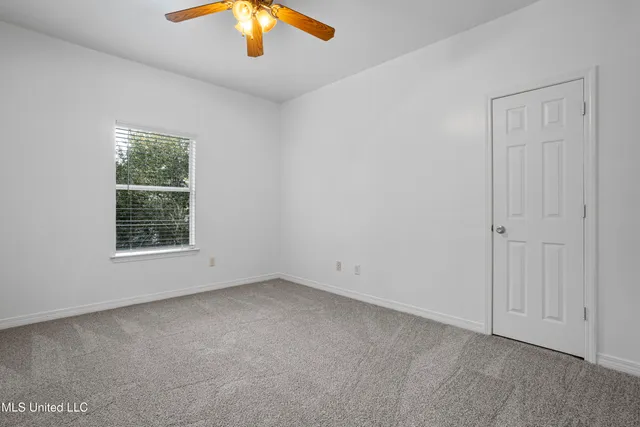 $230,000 | 310 Holcomb Boulevard, Unit 323, Ocean Springs, MS 39564