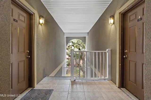 $230,000 | 310 Holcomb Boulevard, Unit 323, Ocean Springs, MS 39564