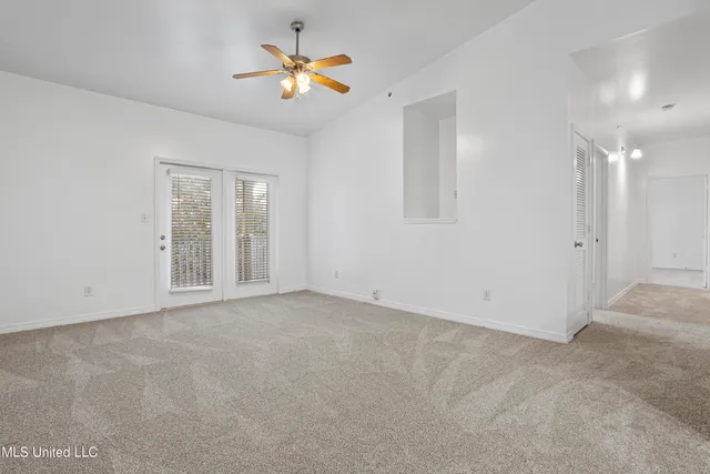 $230,000 | 310 Holcomb Boulevard, Unit 323, Ocean Springs, MS 39564