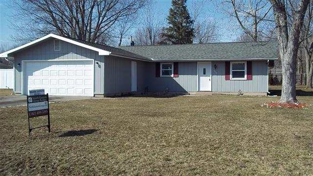 3029 Ridgeway Drive Fort Wayne, IN 46816 - Photo 1 of 18 Gallery Image 1