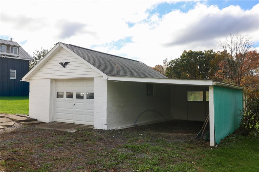 224 Boyers Road Harrisville, PA 16038 - Photo 5 of 28