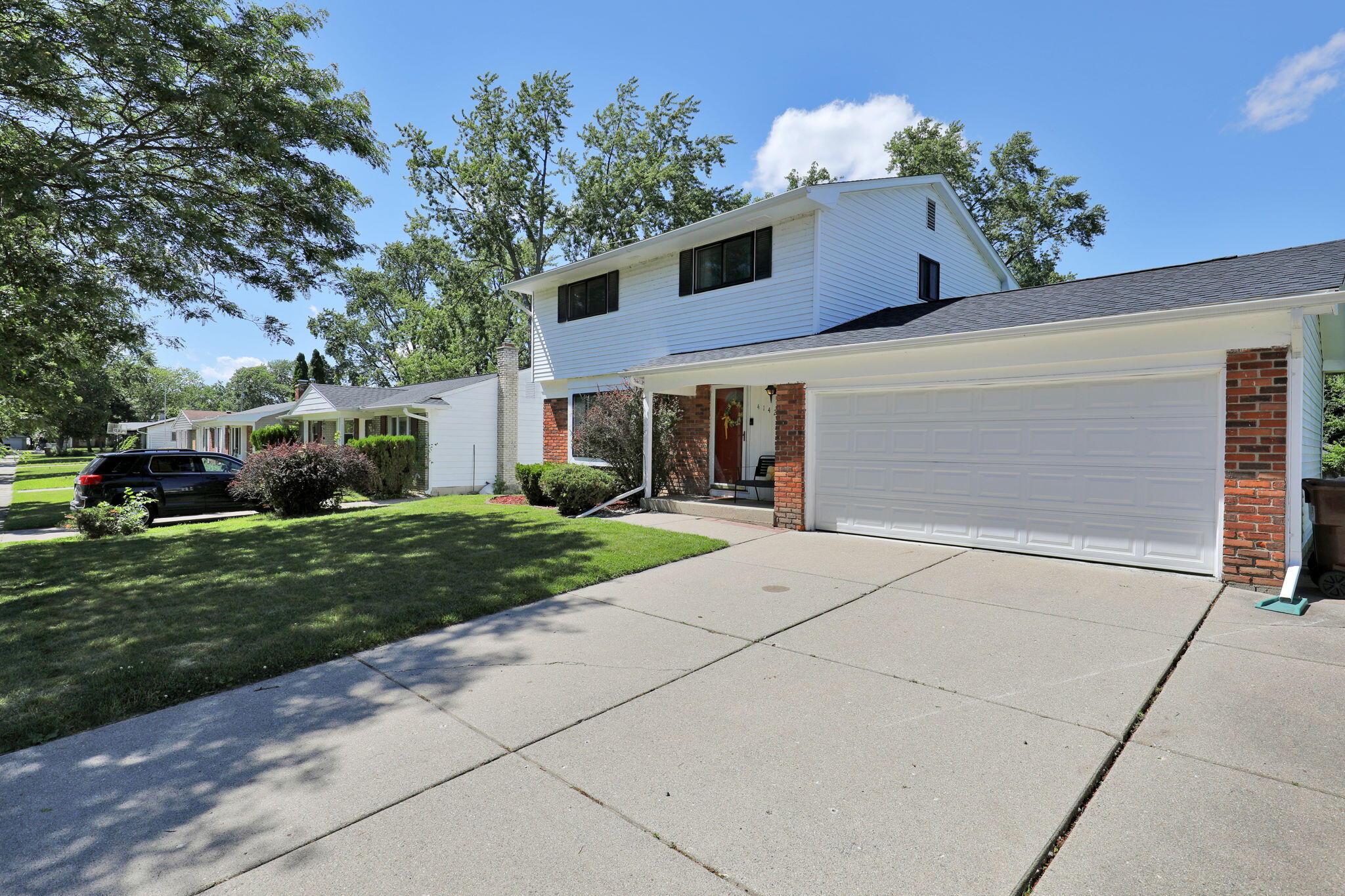 4142 Rivershell Lane Lansing, MI 48911 - Photo 31 of 33 2-web-or-mls-Open Ended Media-29