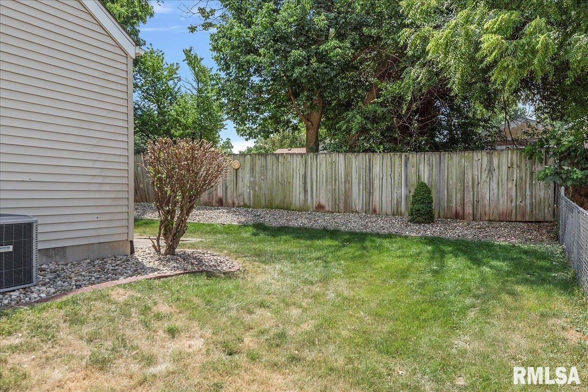1600 Brenda Court Springfield, IL 62702 - Photo 22 of 28
