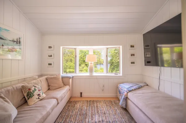 $1,697,000 | 197 Lake Raponda Road, Wilmington, VT 05363