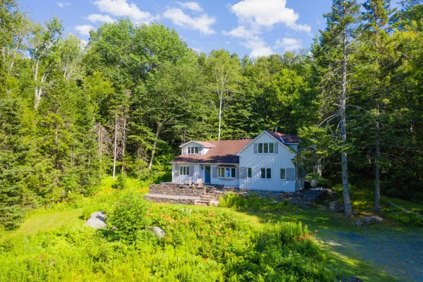 $1,697,000 | 197 Lake Raponda Road, Wilmington, VT 05363