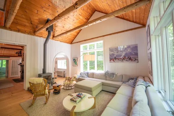 $1,697,000 | 197 Lake Raponda Road, Wilmington, VT 05363