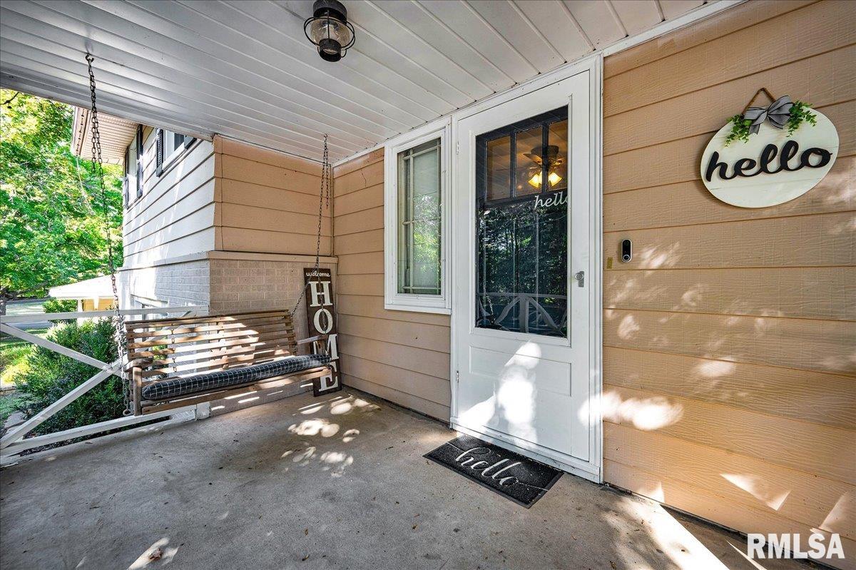 508 Highview Road East Peoria, IL 61611 - Photo 12 of 44 Gallery Image 12