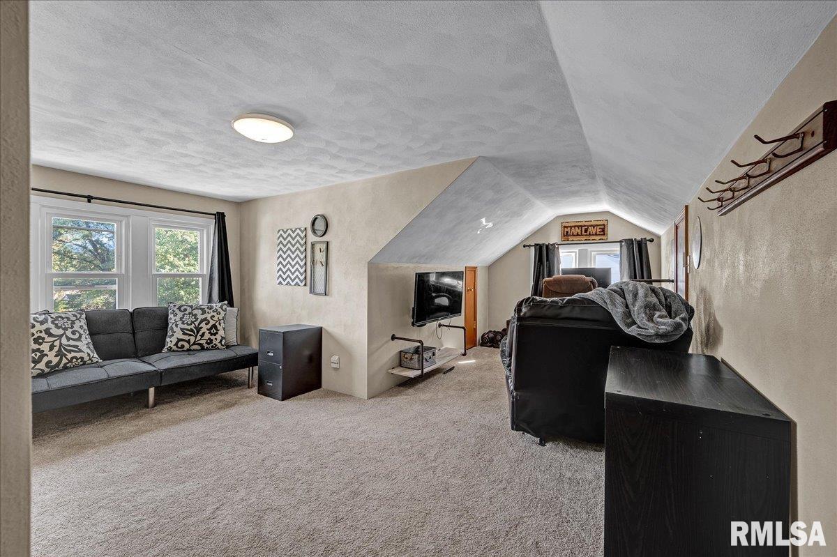 508 Highview Road East Peoria, IL 61611 - Photo 6 of 44 Gallery Image 6