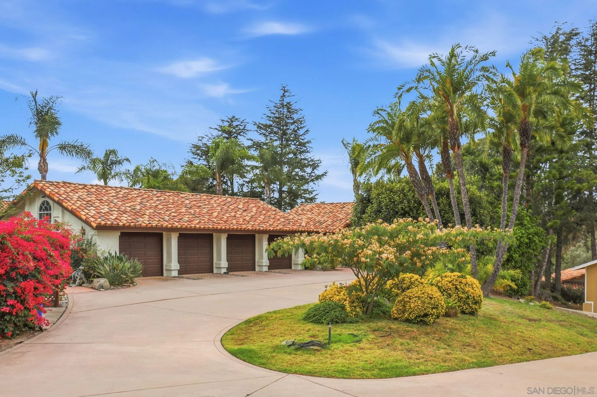 3548 Rosa Way Fallbrook, CA 92028 - Photo 4 of 74