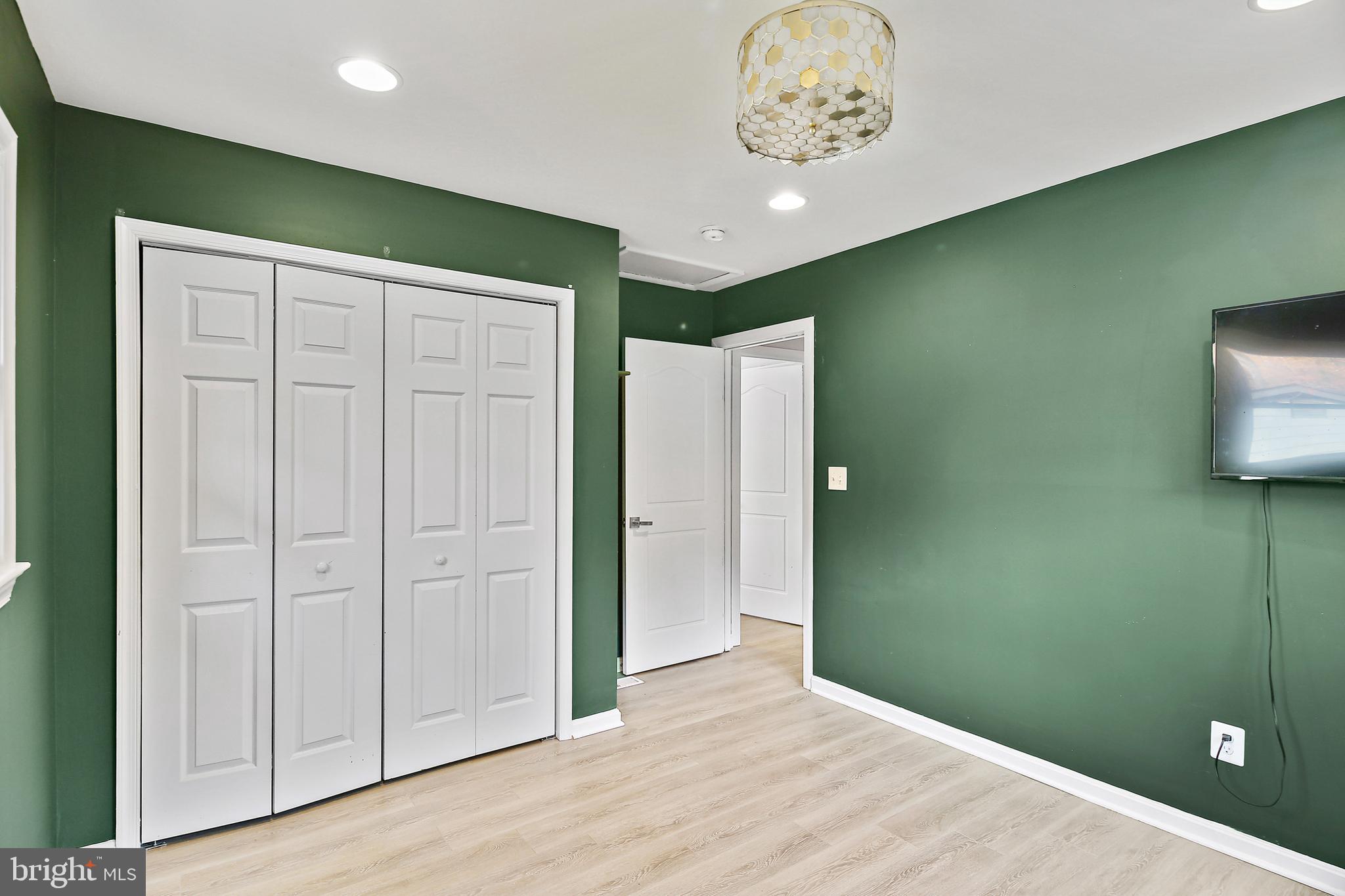 2847 Carrollton Road Annapolis, MD 21403 - Photo 14 of 30 Bedroom 2 w/large wall closet