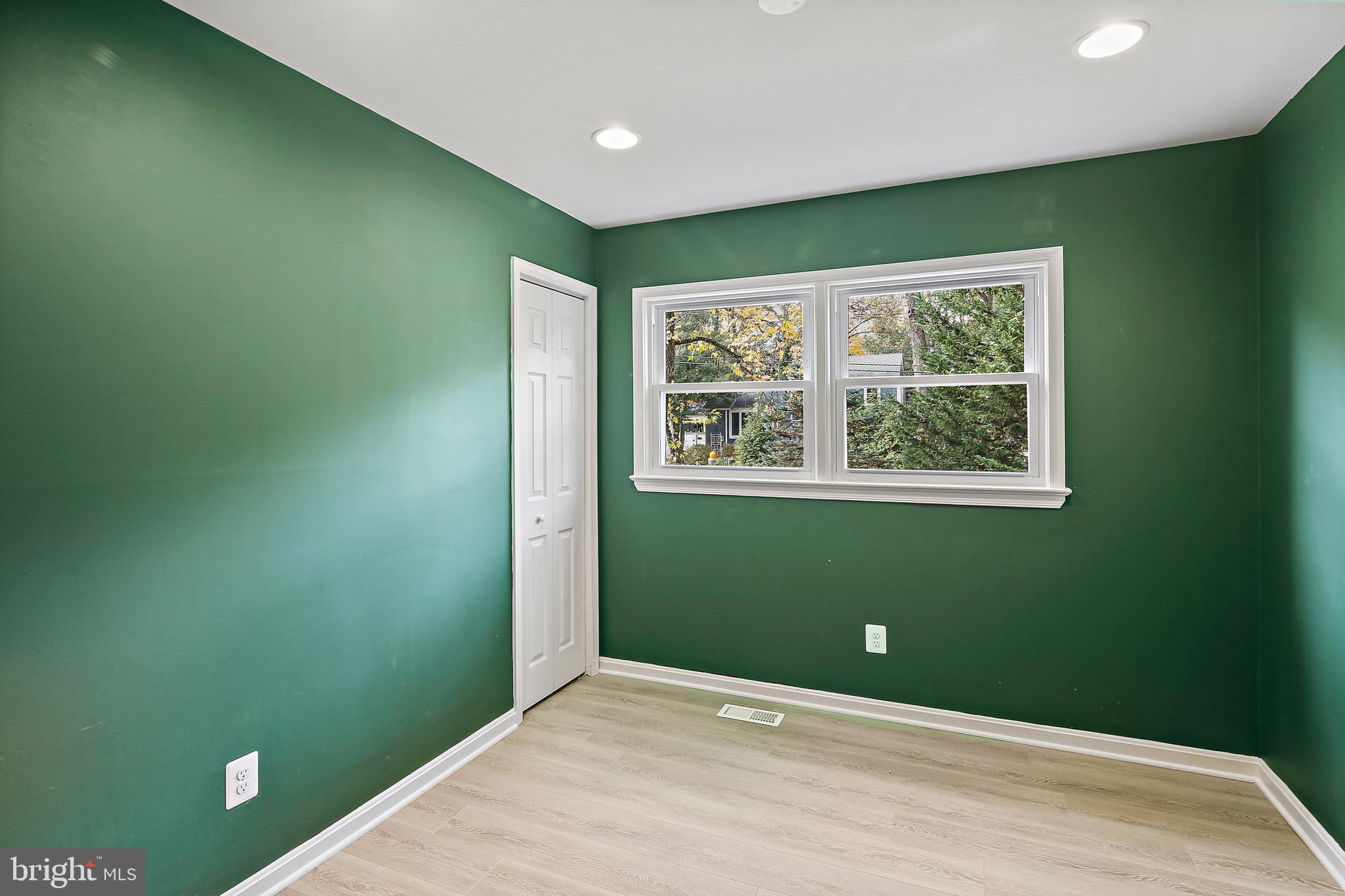 2847 Carrollton Road Annapolis, MD 21403 - Photo 15 of 30 Bedroom 3 w/Luxury Vinyl Tile Flooring