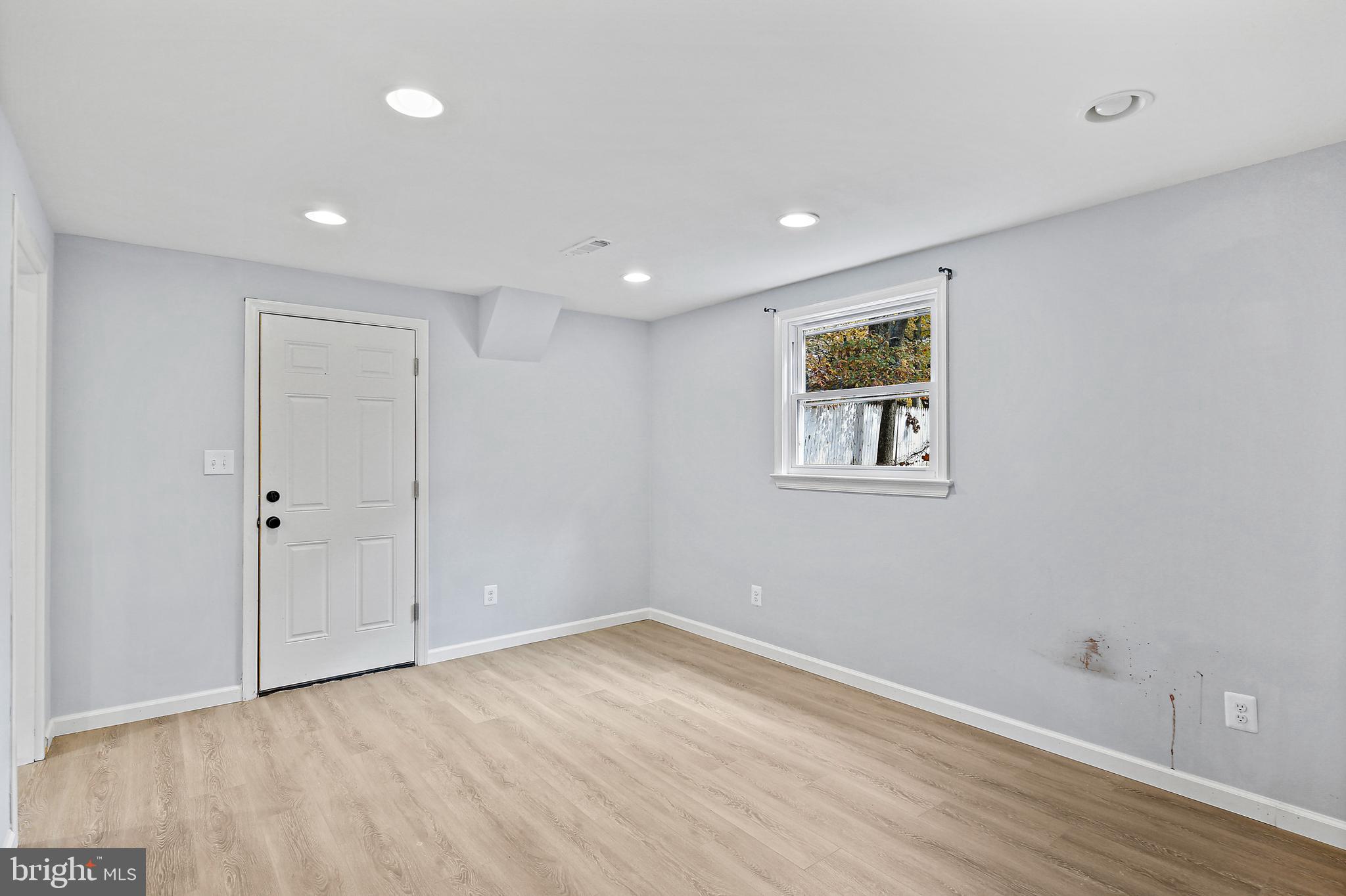 2847 Carrollton Road Annapolis, MD 21403 - Photo 17 of 30 Lower Level Family Room w/Upgraded Flooring