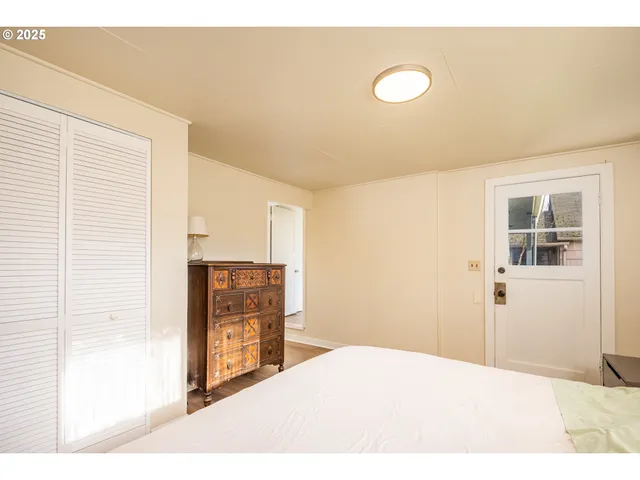 a view of a backyard of the house