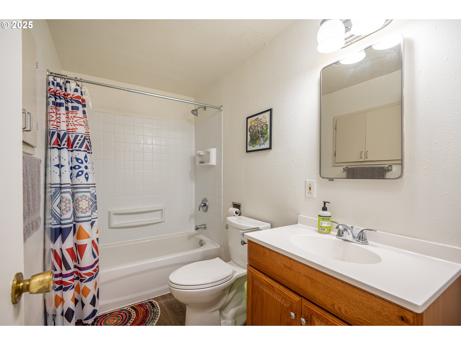 729 J Street Springfield, OR 97477 - Photo 10 of 25 Gallery Image 10
