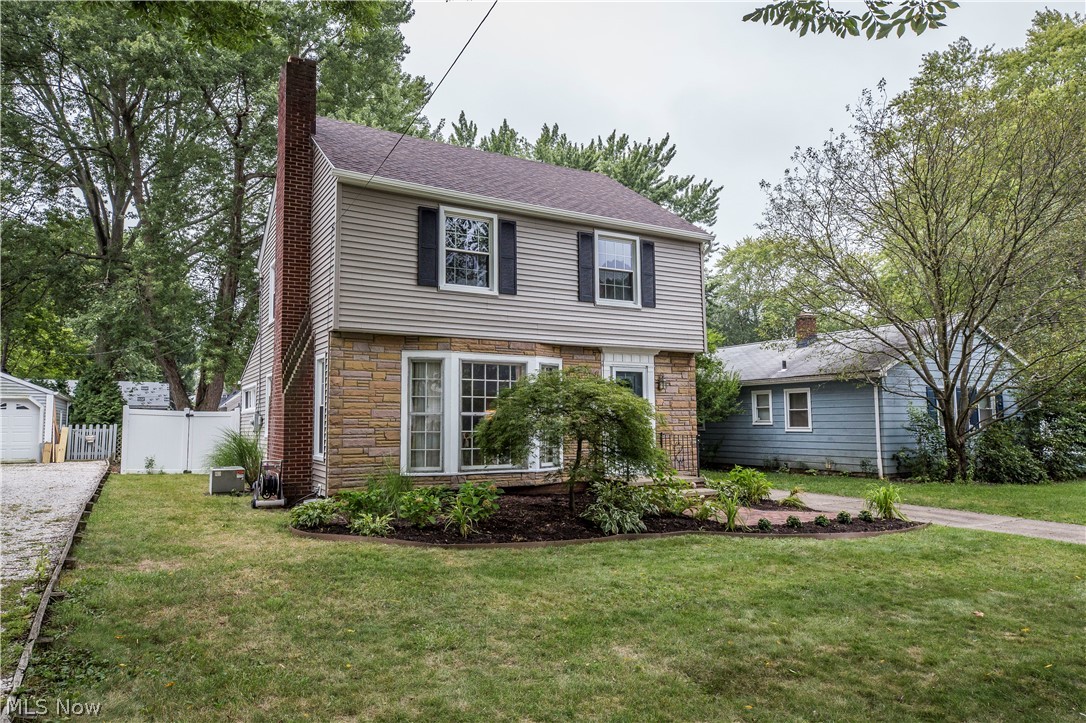 1234 Garman Road Akron, OH 44313 - Photo 3 of 32 Gallery Image 3