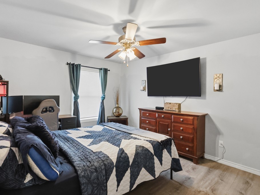 2111 Lone Star Road Rockport, TX 78382 - Photo 11 of 28