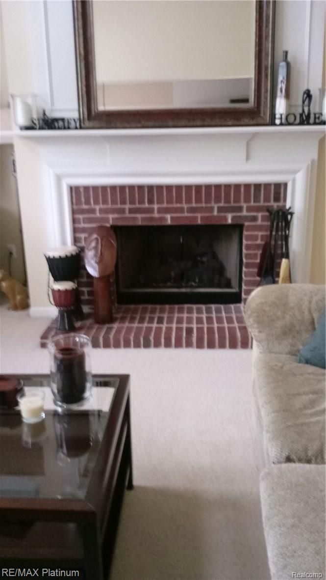4120 Merriman Loop Howell, MI 48843 - Photo 10 of 34 20170521_171802.jpg