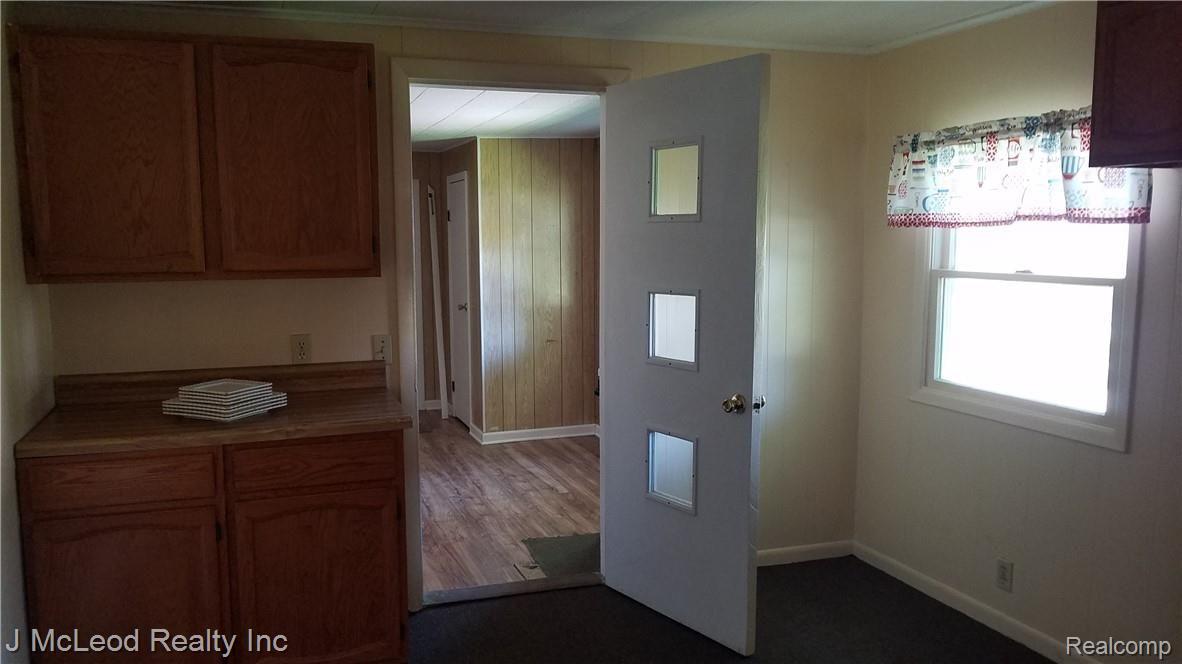 522 Birch Road Vassar, MI 48768 - Photo 11 of 27 20180917_153151.jpg