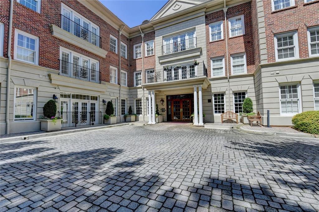 5415 Northland Drive, Unit 303 Atlanta, GA 30342 - Photo 1 of 1 Gallery Image 1