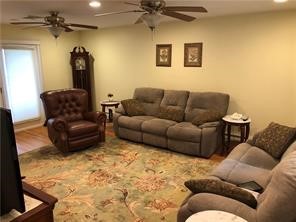 199 Edgehill Road Warwick, RI 02889 - Photo 12 of 44 LR