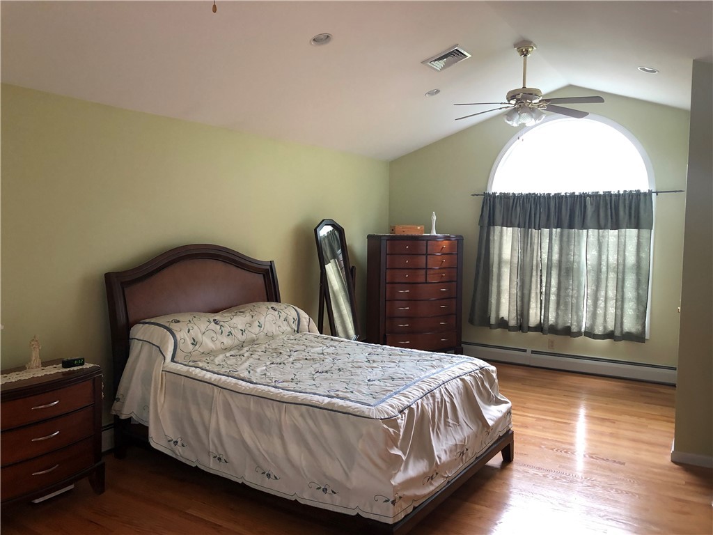 199 Edgehill Road Warwick, RI 02889 - Photo 21 of 44 MB