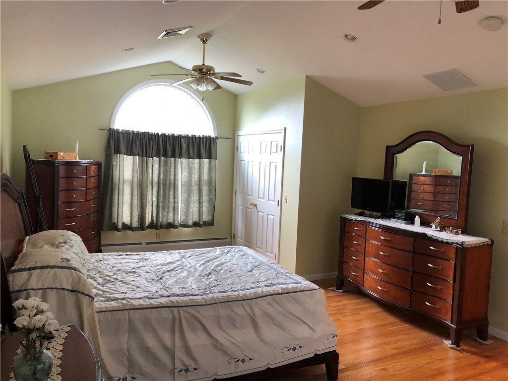199 Edgehill Road Warwick, RI 02889 - Photo 23 of 44 MB