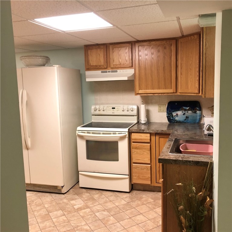 199 Edgehill Road Warwick, RI 02889 - Photo 38 of 44 "SUMMER KITCHEN" IN LOWER LEVEL