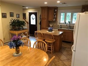 199 Edgehill Road Warwick, RI 02889 - Photo 9 of 44