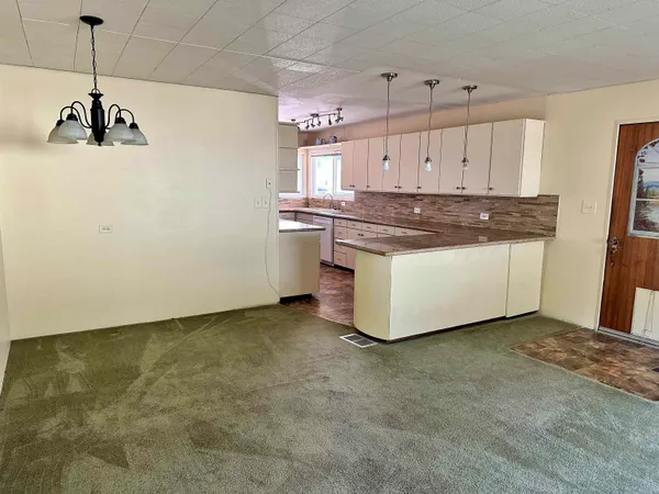 $225,000 | 103 Selkirk Street, Metaline, WA 99152