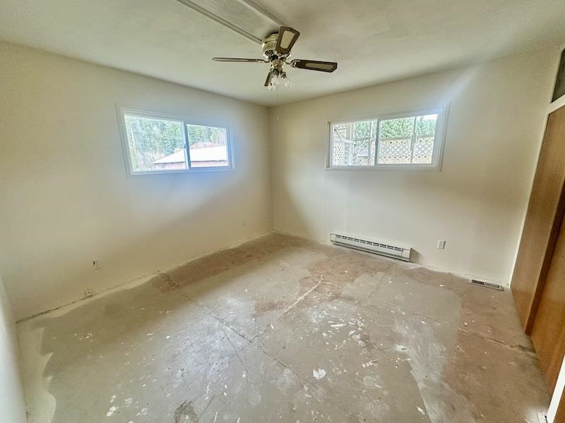 103 Selkirk Street Metaline, WA 99152 - Photo 17 of 38