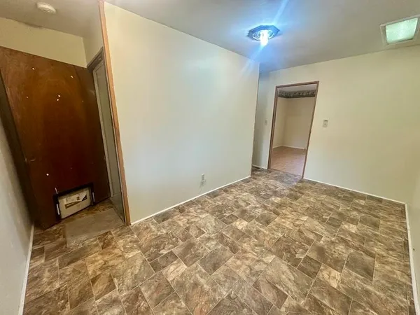 $225,000 | 103 Selkirk Street, Metaline, WA 99152