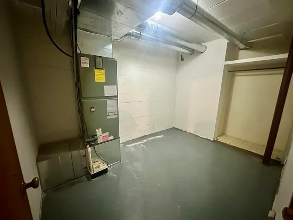 $225,000 | 103 Selkirk Street, Metaline, WA 99152