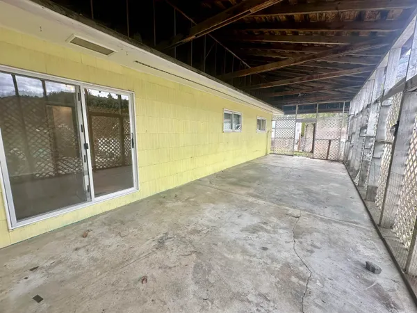 $225,000 | 103 Selkirk Street, Metaline, WA 99152