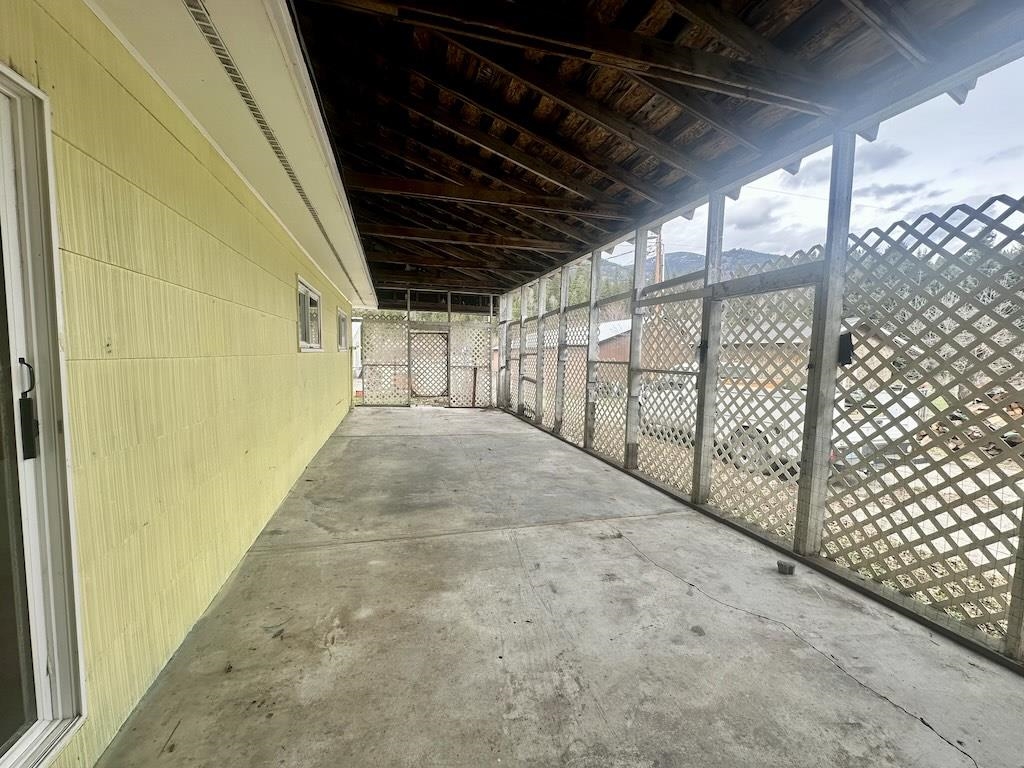 103 Selkirk Street Metaline, WA 99152 - Photo 36 of 38