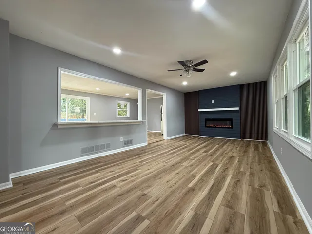 $279,500 | 2345 Lake Jodeco Road, Jonesboro, GA 30236