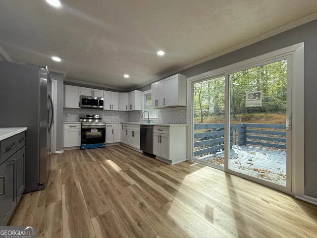 $279,500 | 2345 Lake Jodeco Road, Jonesboro, GA 30236