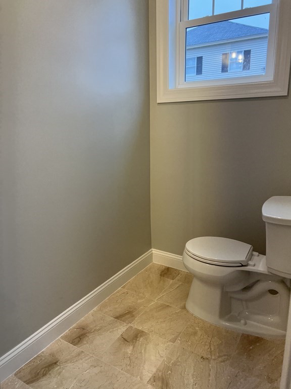 8-12 Pinedale Road, Unit 12 Shrewsbury, MA 01545 - Photo 12 of 31