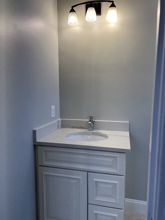8-12 Pinedale Road, Unit 12 Shrewsbury, MA 01545 - Photo 15 of 31
