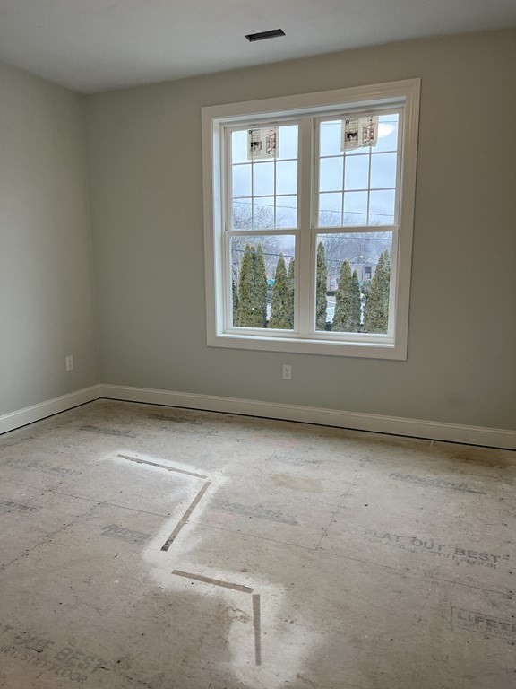 8-12 Pinedale Road, Unit 12 Shrewsbury, MA 01545 - Photo 26 of 31