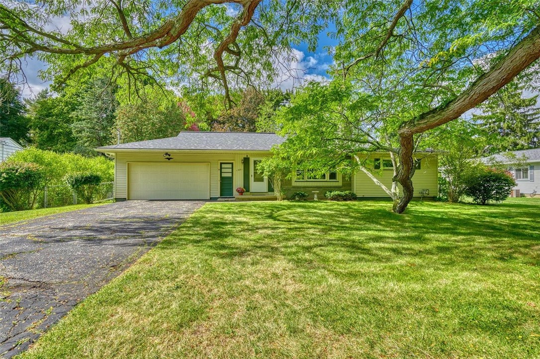 1581 Scribner Road Penfield, NY 14625 - Photo 1 of 1