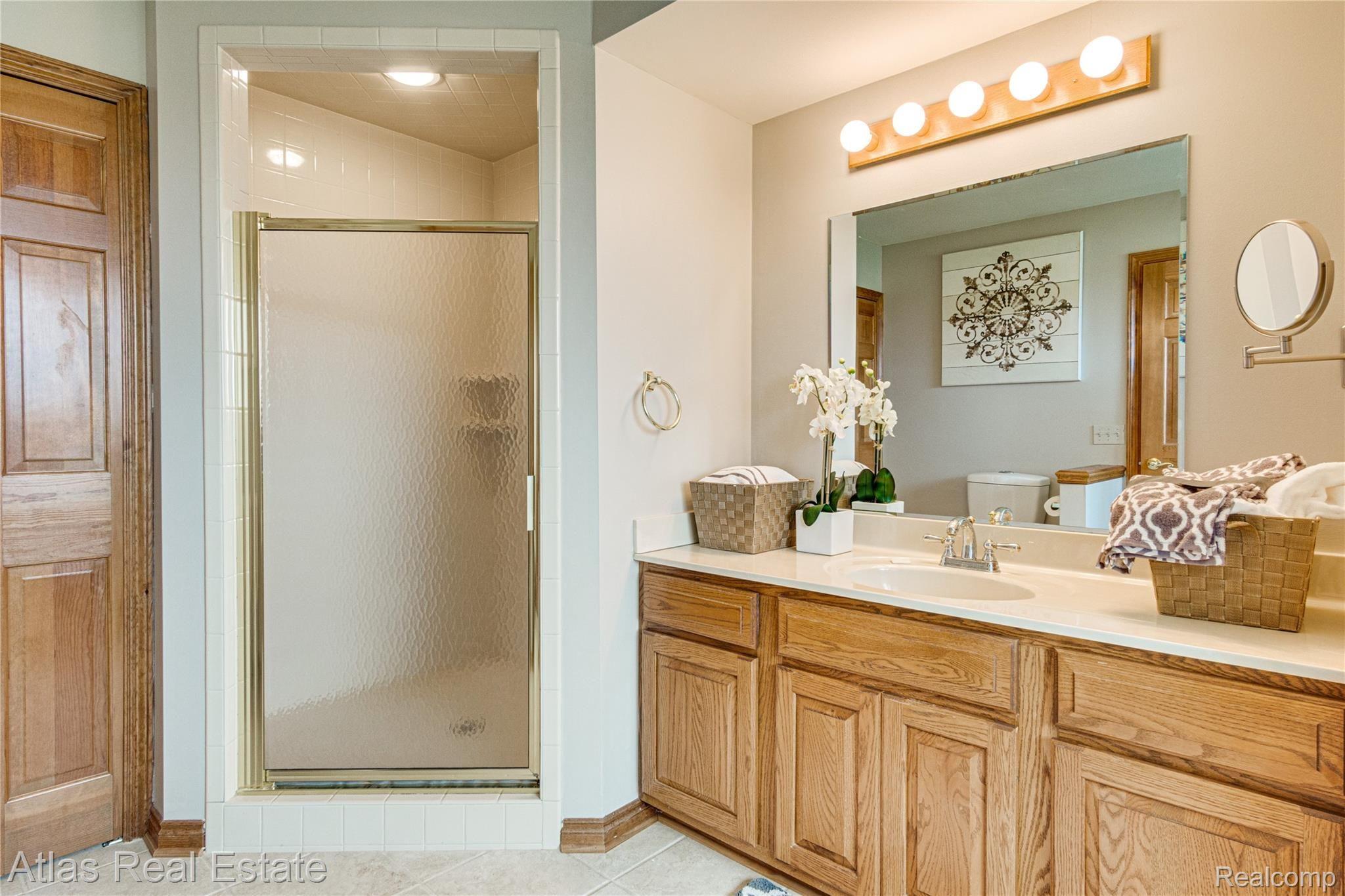 7217 Perry Road Grand Blanc, MI 48439 - Photo 68 of 84 Interiors (43 of 59).jpg