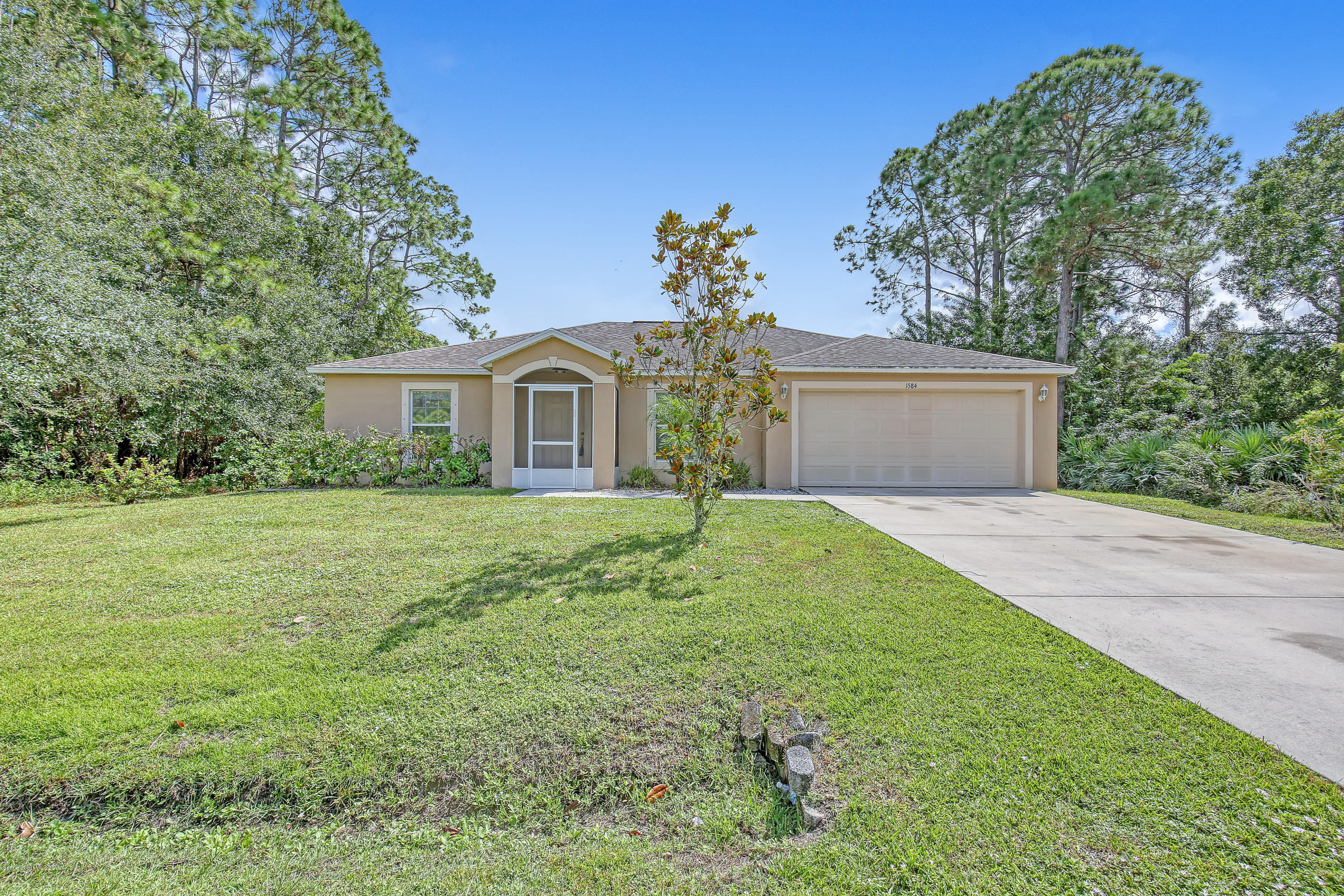 1584 Summit Road Palm Bay, FL 32909 - Photo 1 of 20 1584 Summit Rd Palm Bay FL-print-001-015