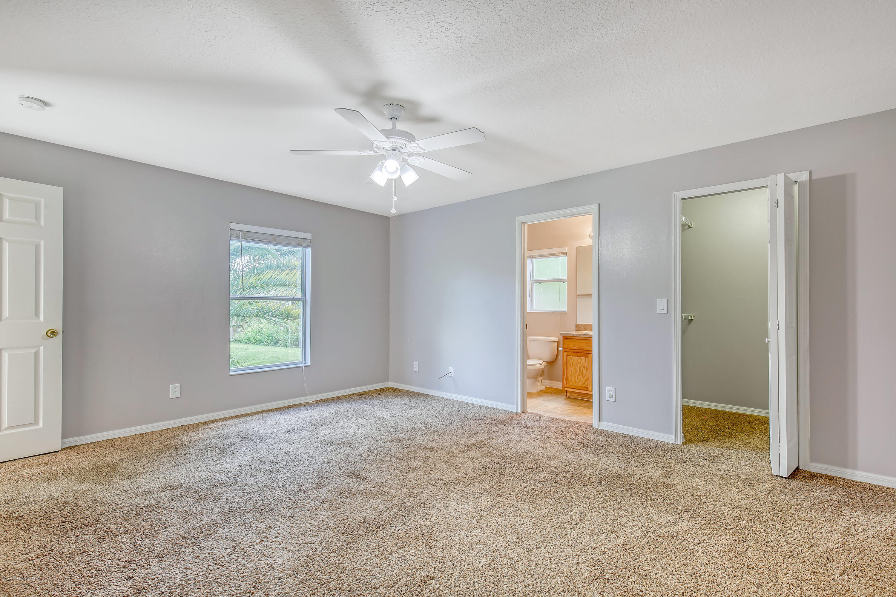 1584 Summit Road Palm Bay, FL 32909 - Photo 11 of 20 1584 Summit Rd Palm Bay FL-print-011-008