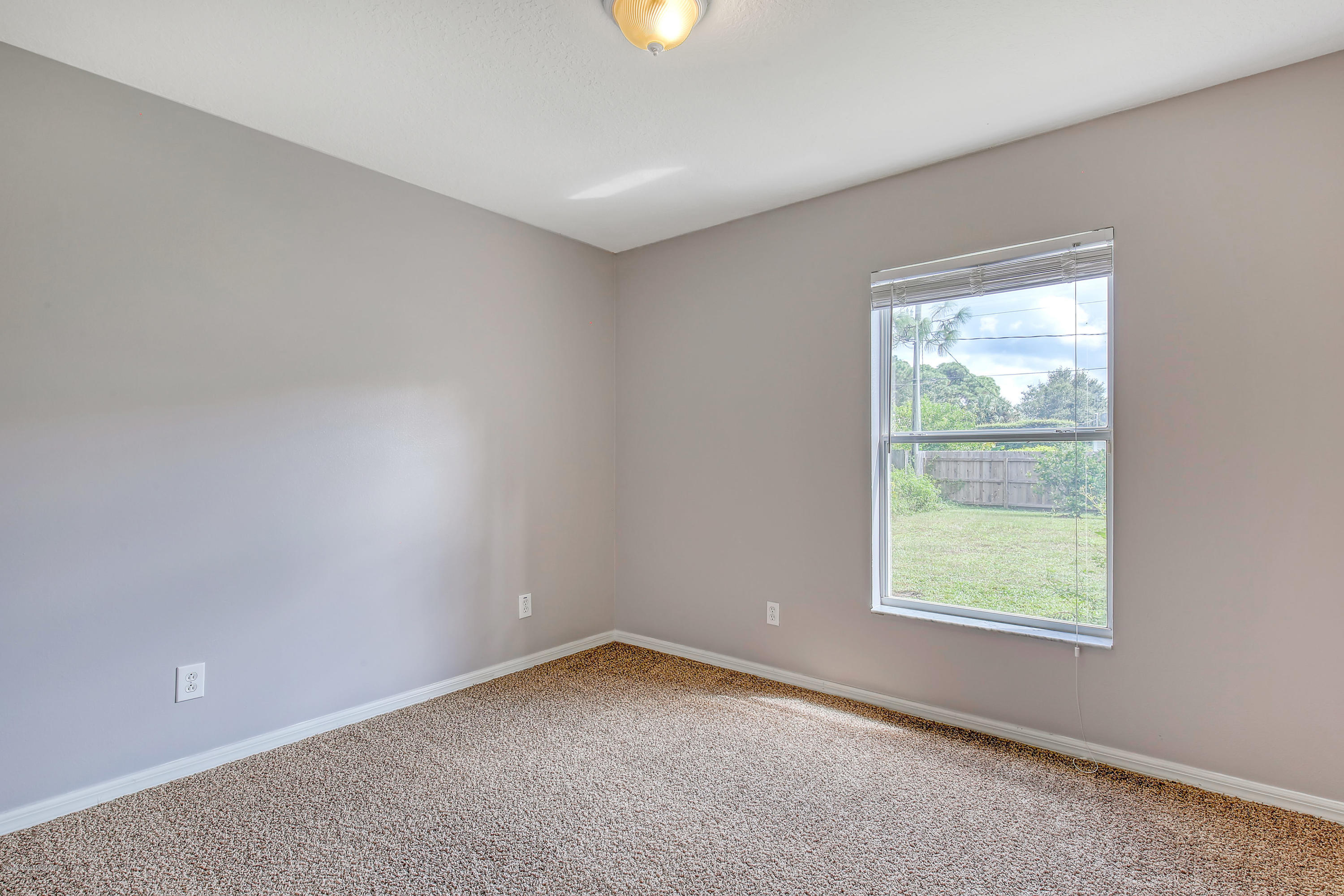 1584 Summit Road Palm Bay, FL 32909 - Photo 16 of 20 1584 Summit Rd Palm Bay FL-print-016-011