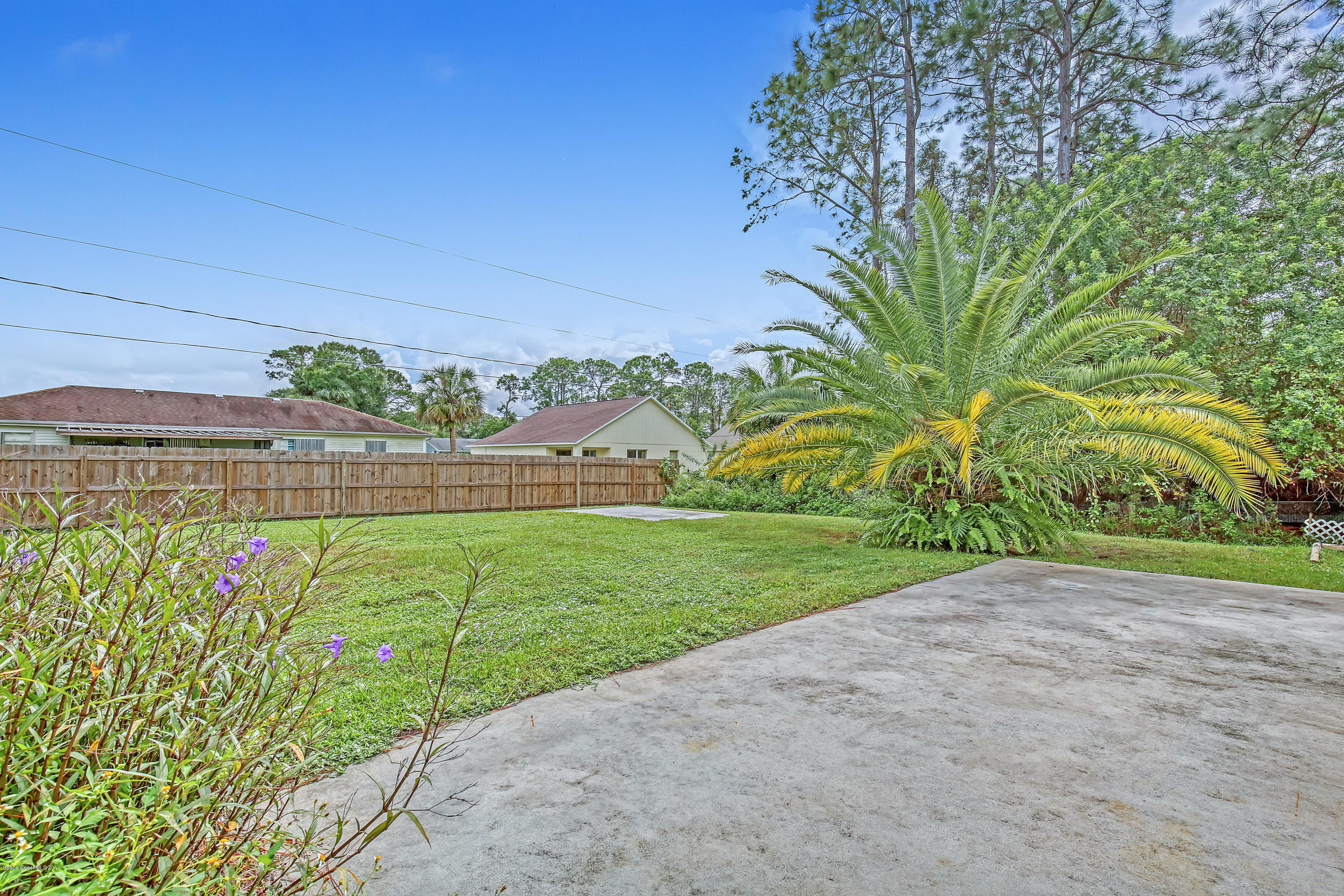 1584 Summit Road Palm Bay, FL 32909 - Photo 17 of 20 1584 Summit Rd Palm Bay FL-print-017-017