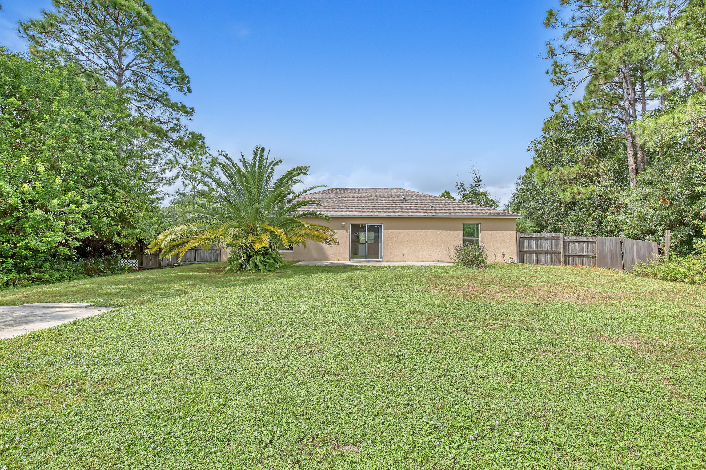 1584 Summit Road Palm Bay, FL 32909 - Photo 20 of 20 1584 Summit Rd Palm Bay FL-print-020-019