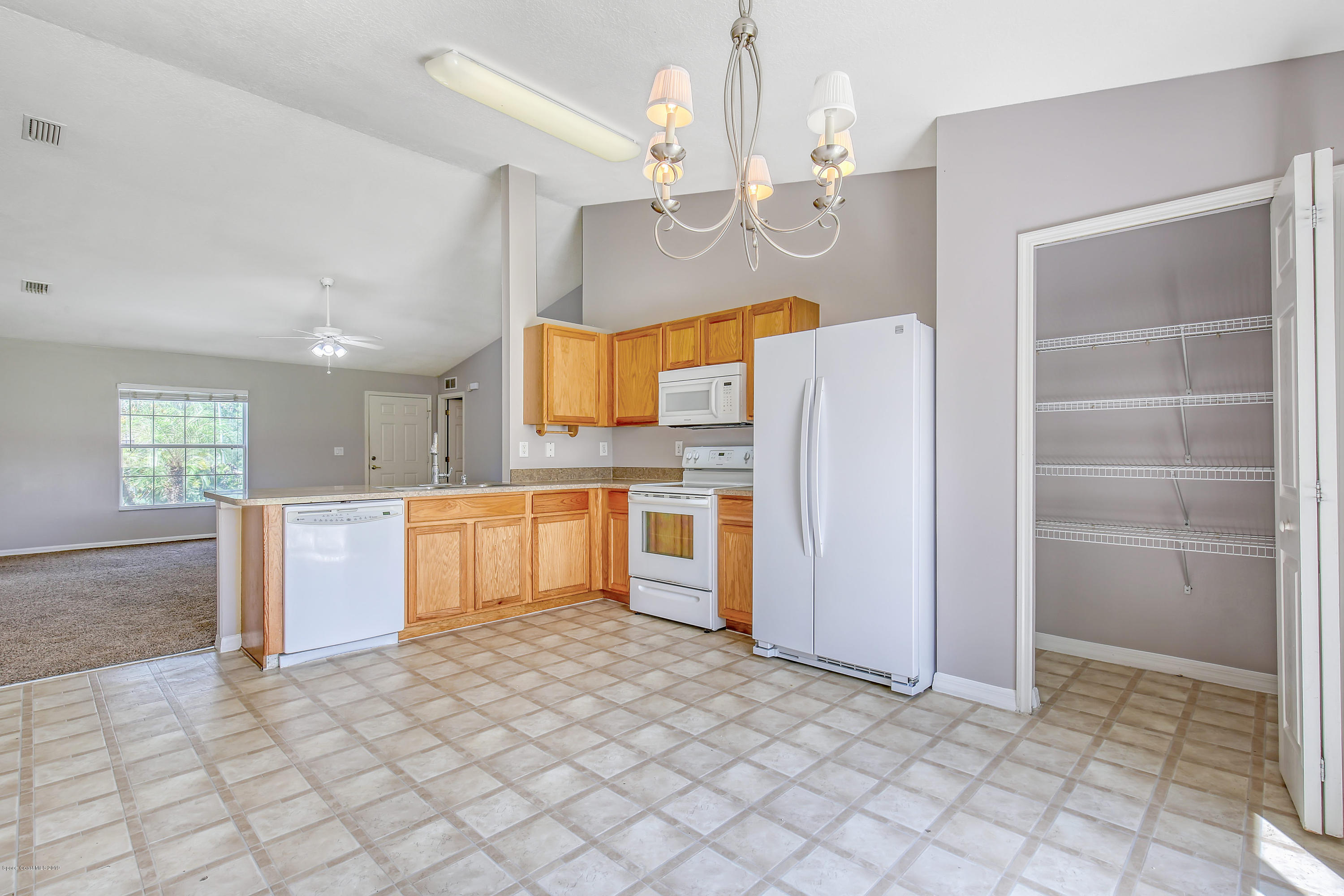 1584 Summit Road Palm Bay, FL 32909 - Photo 7 of 20 1584 Summit Rd Palm Bay FL-print-007-002