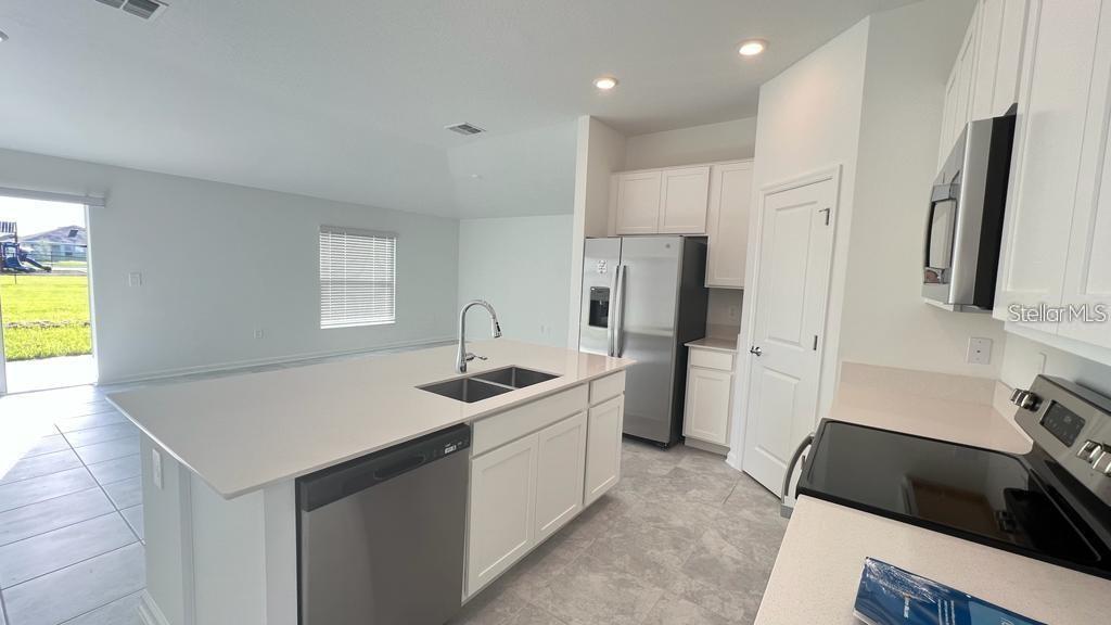 263 Brave Road Davenport, FL 33837 - Photo 2 of 14